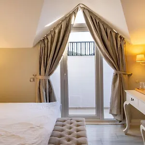 Hotel Pinehill Hotel&suites